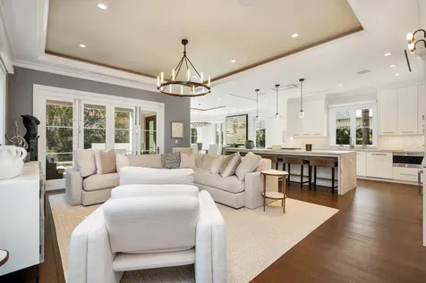 218 Everglade Avenue Palm Beach FL 33480
