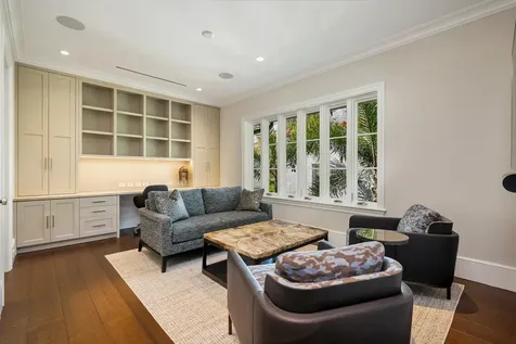 218 Everglade Avenue Palm Beach FL 33480