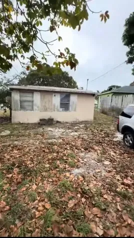 801 39th Court West Palm Beach FL 33407