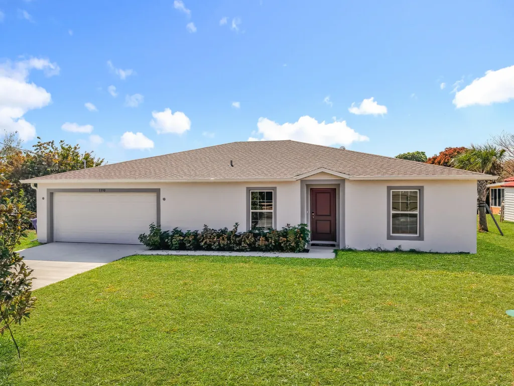1390 Schumann Drive Sebastian FL 32958