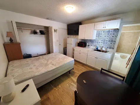 7171 SW 14th Street North Lauderdale FL 33068