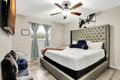 6290 Sw 18th Place North Lauderdale FL 33068