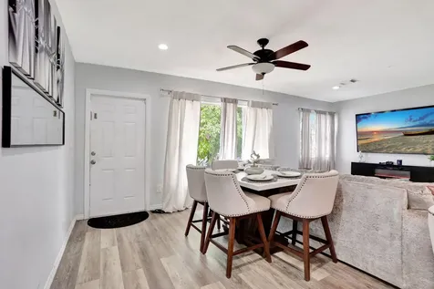 6290 Sw 18th Place North Lauderdale FL 33068