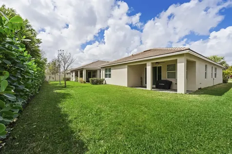 7461 Sw Harbor Cove Drive Stuart FL 34997