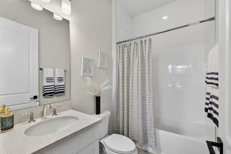9221 Crestview Circle Palm Beach Gardens FL 33412