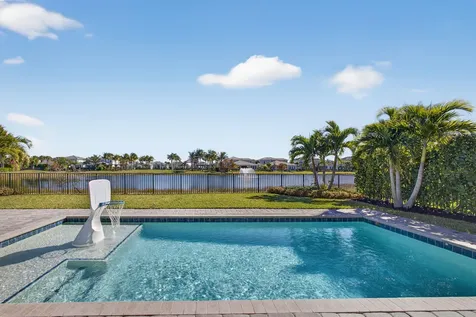 9221 Crestview Circle Palm Beach Gardens FL 33412