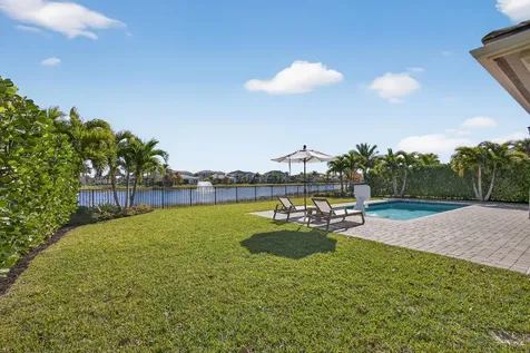 9221 Crestview Circle Palm Beach Gardens FL 33412