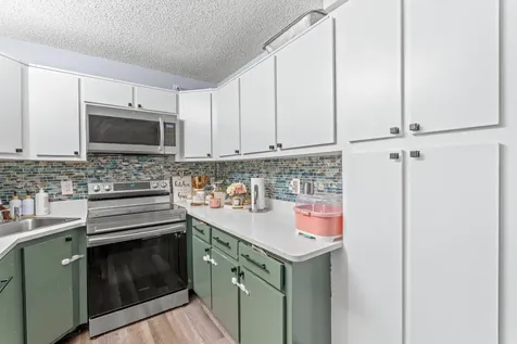 723 Sunny Pine Way Greenacres FL 33415
