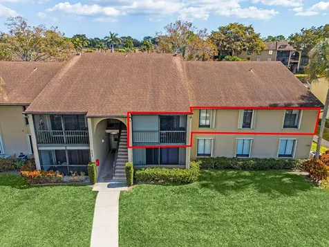 723 Sunny Pine Way Greenacres FL 33415