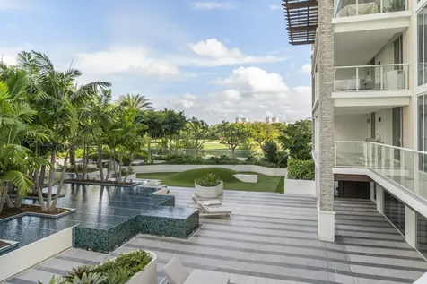 210 Se Mizner Boulevard Boca Raton FL 33432