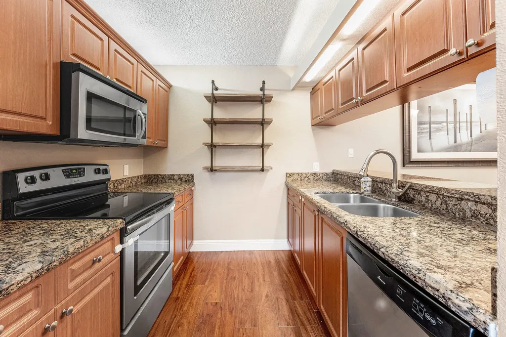 4124 41st Way West Palm Beach FL 33407