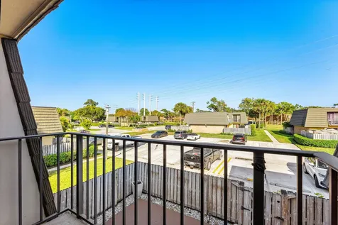 4124 41st Way West Palm Beach FL 33407