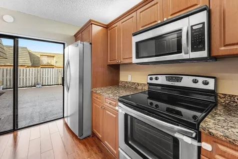 4124 41st Way West Palm Beach FL 33407