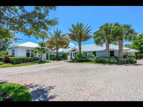 11 N River Road Sewalls Point FL 34996