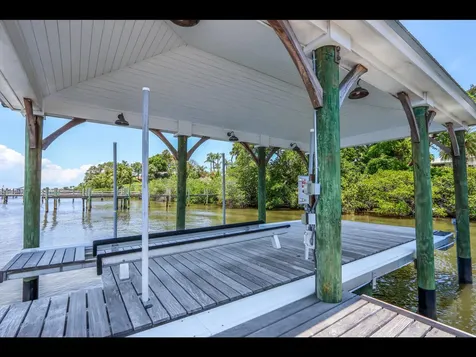 11 N River Road Sewalls Point FL 34996