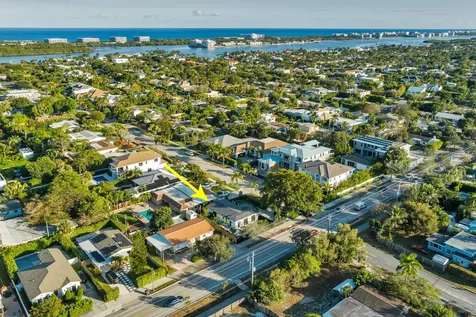 263 Alhambra Place West Palm Beach FL 33405