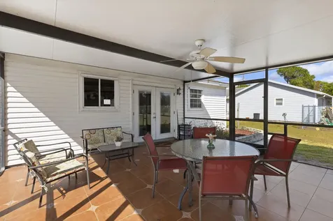 2513 Se Richmond Street Port Saint Lucie FL 34952