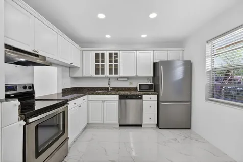 105 Lake Irene Drive West Palm Beach FL 33411