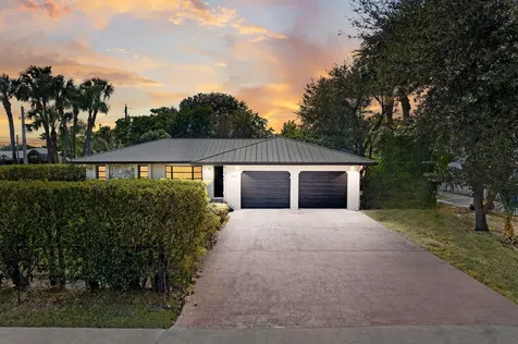 2512 Lone Pine Road Palm Beach Gardens FL 33410