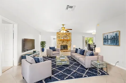 2512 Lone Pine Road Palm Beach Gardens FL 33410