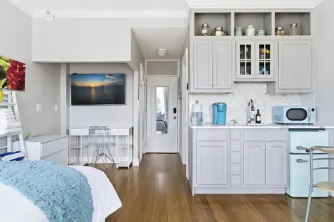 235 Sunrise Avenue Palm Beach FL 33480