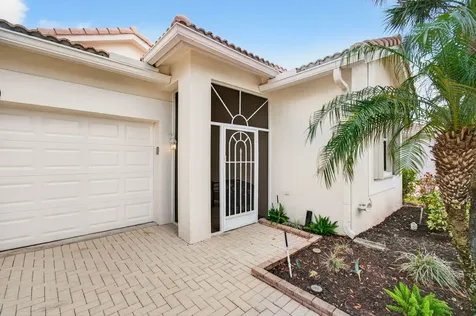 2320 Sapphire Circle West Palm Beach FL 33411