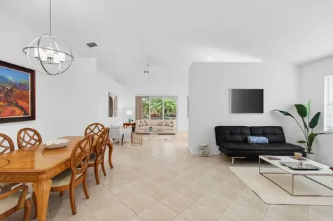 2320 Sapphire Circle West Palm Beach FL 33411