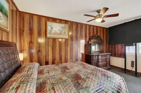704 N Dixie Highway Lantana FL 33462