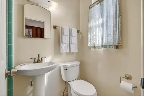 704 N Dixie Highway Lantana FL 33462