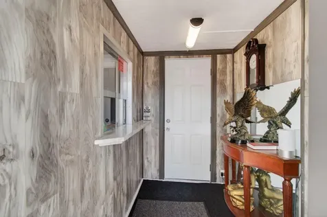 704 N Dixie Highway Lantana FL 33462