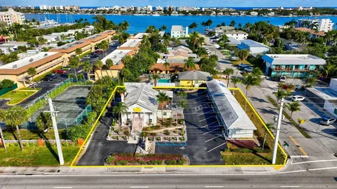 704 N Dixie Highway Lantana FL 33462