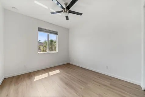 511 Pioneer Way Royal Palm Beach FL 33411