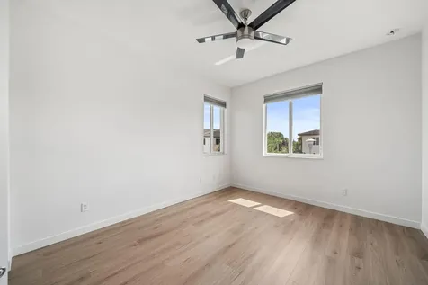 511 Pioneer Way Royal Palm Beach FL 33411