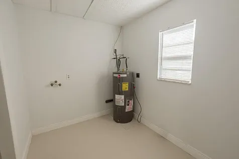 1148 Se Puritan Lane Port Saint Lucie FL 34983
