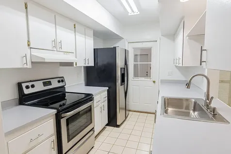 1148 Se Puritan Lane Port Saint Lucie FL 34983
