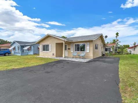 7615 NW 68th Avenue Tamarac FL 33321