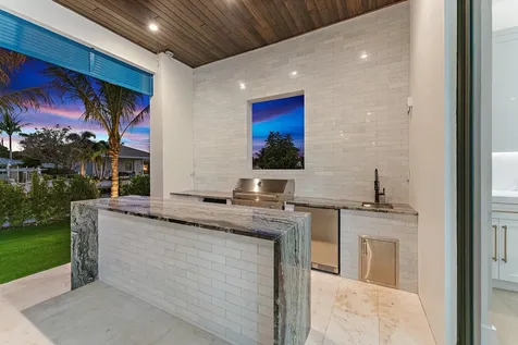 24 Leeward Circle Tequesta FL 33469