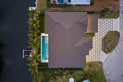 24 Leeward Circle Tequesta FL 33469