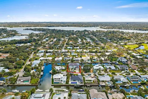 24 Leeward Circle Tequesta FL 33469
