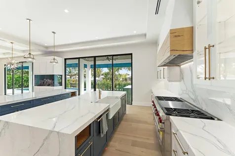 24 Leeward Circle Tequesta FL 33469