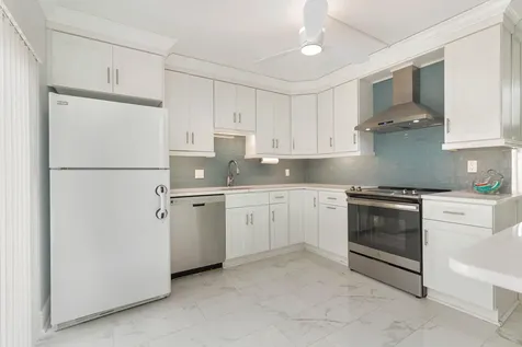 3900 County Line Road Tequesta FL 33469
