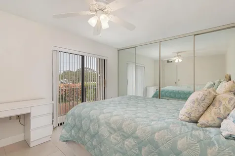 3900 County Line Road Tequesta FL 33469
