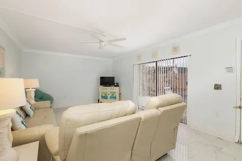 3900 County Line Road Tequesta FL 33469