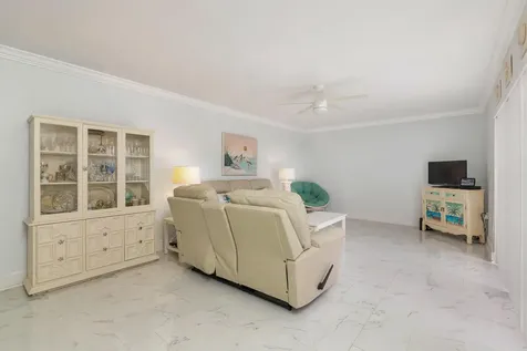 3900 County Line Road Tequesta FL 33469