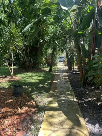 431 S M Street Lake Worth Beach FL 33460