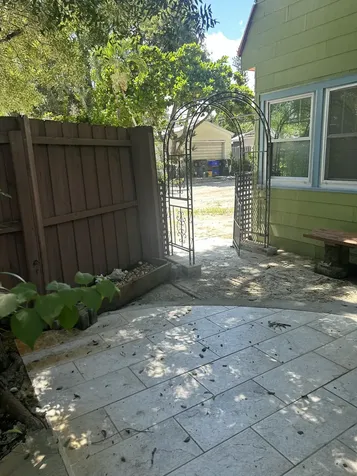 431 S M Street Lake Worth Beach FL 33460