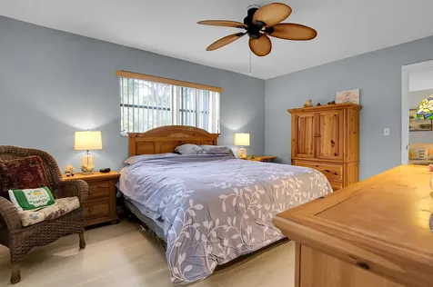 31 Abbey Lane Delray Beach FL 33446