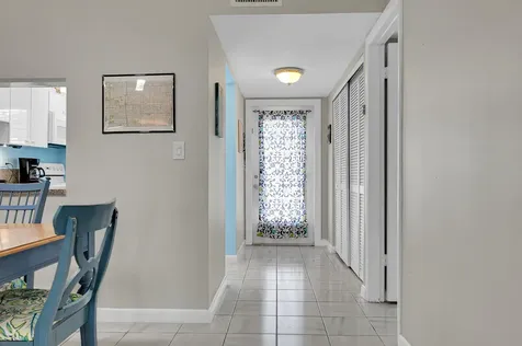 31 Abbey Lane Delray Beach FL 33446