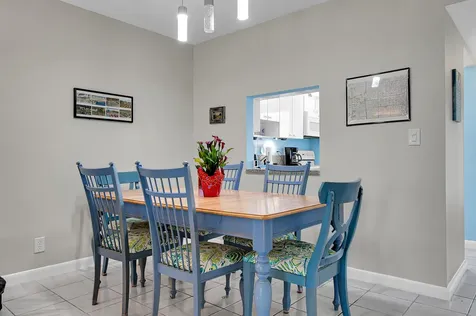 31 Abbey Lane Delray Beach FL 33446