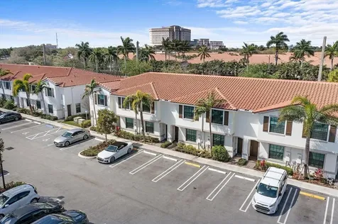 5049 Genove Place Riviera Beach FL 33410